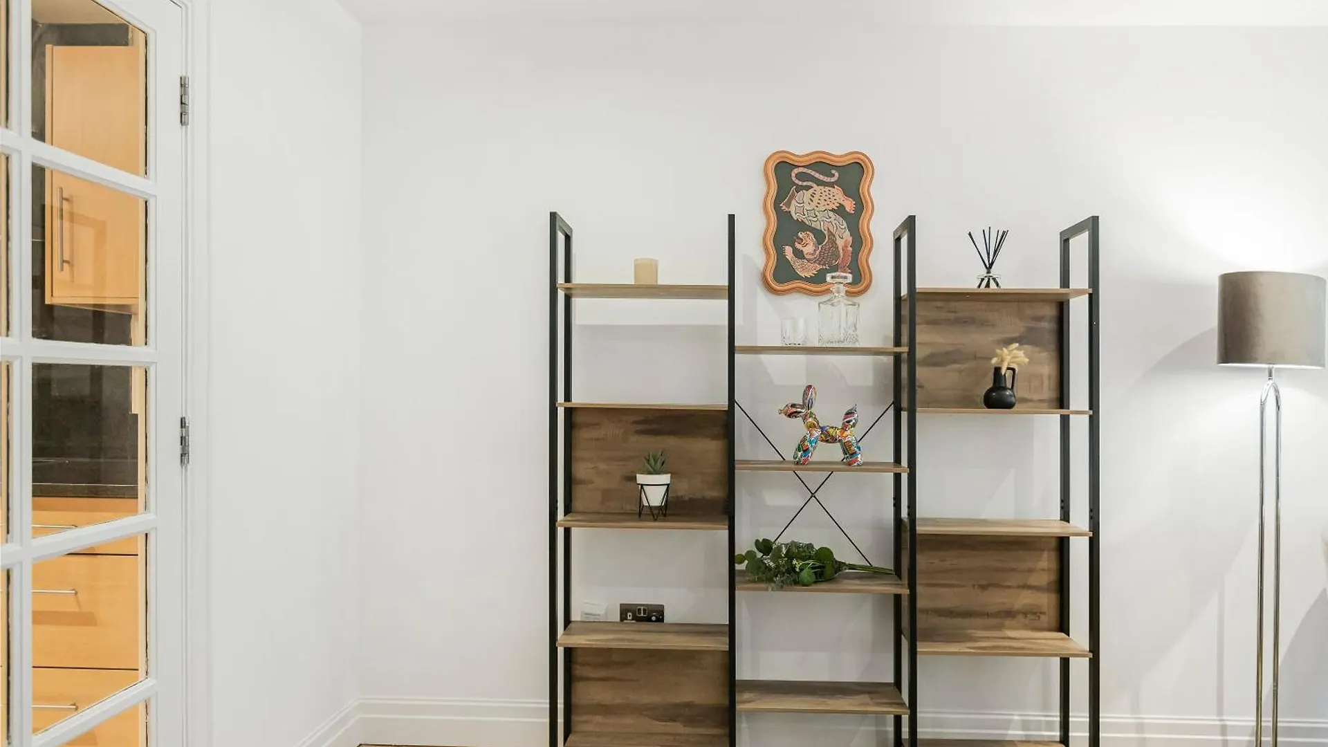 Athera - Hoxton Square 2 Bed, 2 Bath Entire Private Apartment London